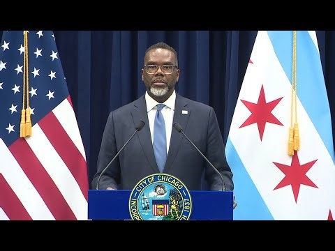 WATCH LIVE: Chicago mayor speaks after City Council meeting