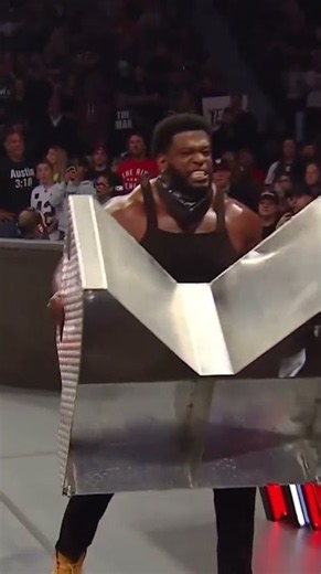 ROYCE KEYS & OTM JUST DESTROYED THE MAIN EVENT 😫😳 #WWERaw