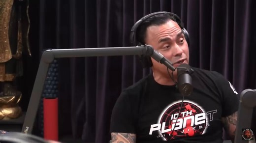 🚨 Alex Jones drops the ultimate bombshell on Joe Rogan: ALIENS aren’t from outer space… they’re interdimensional entities that ONLY contact you if YOU invite them first 😱🛸👽“They look like elves… but when they show you who they really are, they have horns. There are bad things that look like elves that have horns when they show you who they really are… they don’t contact you unless you contact them.”“The devil masquerades as an angel of light… evils willing to come in and demoralize, get rid 