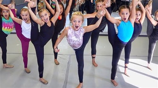 Leg hold challenge: Last dancer standing