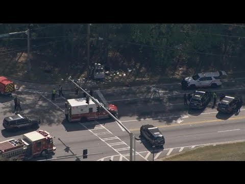 1 dead, 1 hurt in crash by fleeing driver: police