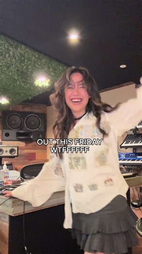 just me being triggered in song form | ekane first day out song