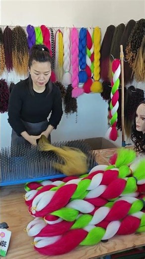 African synthetic wig making, pre-processing: color mixing. Wig making skills. #wigs #hairstyle