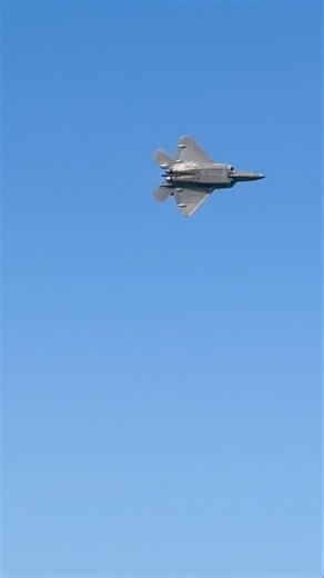 F-22 Raptor making an entrance at San Francisco Fleet Week 2026!! #shorts #aviation