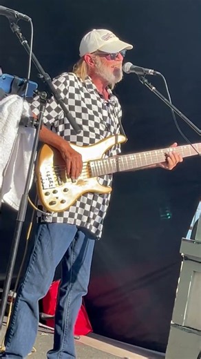 Eagles New Kid In Town Life In The Fast Lane Band 9/12/26 #eagles Capitola Art Wine Festival #newkid