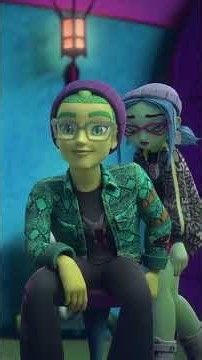 When You Try to Do It ALL 🧠🔥 | Monster High #shorts