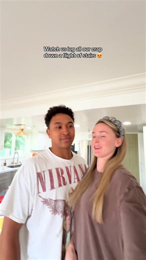 Packing Tips: Moving Day Essentials and Vlog