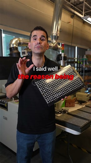 Ever wonder why some red light therapy beds need cooling fans while others don’t?