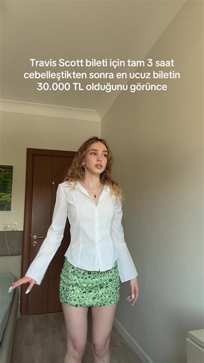 parası olan düdüğü çaldıcok mutsuzum | Travis Scott Tickets