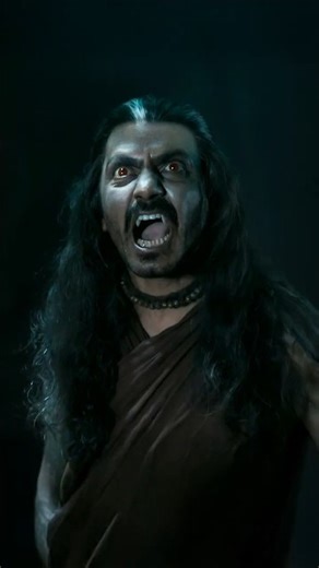 Swagat nahi karogey? 😎🧛 | Nawazuddin Siddiqui, Ayushmann Khurrana | Thamma #primevideoindia #movie