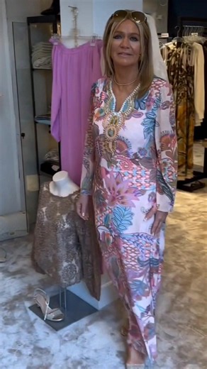 Women's DRESSES STYLISH 👗 #clothing #fashion #stylish #dressess