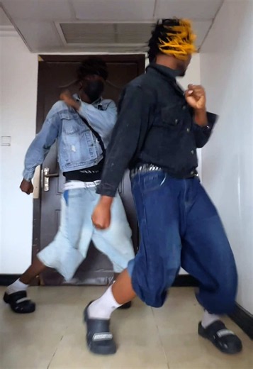 Top Trending Dance Moves: Viral Dance Challenge 2026