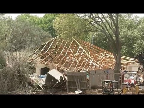 2 San Antonio homes explode on same street hours apart