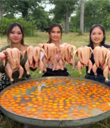 Amazing Deep Fried Chicken & Egg Curry Recipe Video