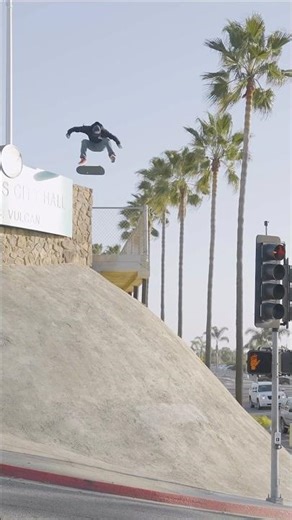 💥🔨 How Is This Even A Spot?