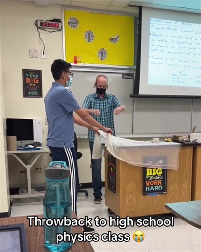 Bro didn’t understand the assignment 😭💔 (@Angela) #school #class #funny #fail #prank