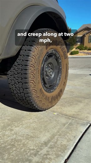 Why Does the Ford Bronco Shift Like a SEMI-TRUCK? Crawl Gear Explained!