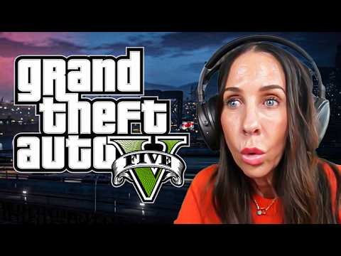 my MOM plays GTA 5.. 🔞💀