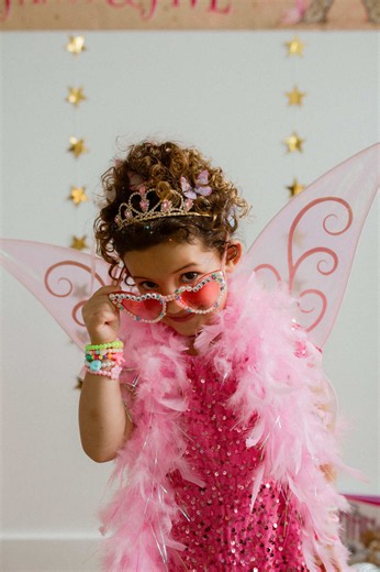 here’s your sign to do a fancy nancy birthday party for your daughter !! 🤭💖🪩🦋✨