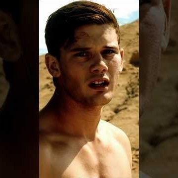 He was forced to fight for survival in this desert.#shorts #movie