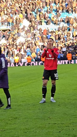 We heard you all game, Reds 👏❤️ | Manchester United