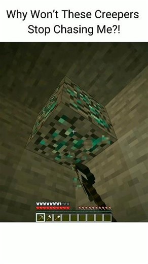 Why Won’t These Creepers Stop Chasing Me?! 😭💣 | Minecraft