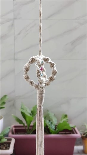 Macrame Christmas Ornament #macramechristmas #christmas #christmasdecor #decor #christmasdecorations