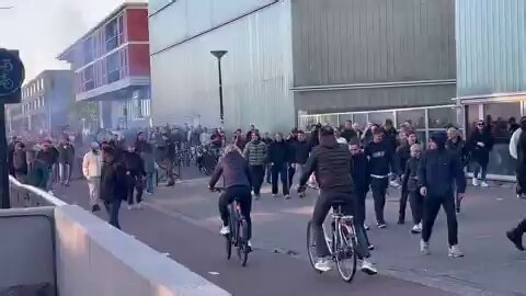 "Heavy fireworks and flares have turned the streets of #IJsselstein into a tactical flashpoint. With only four officers on the scene facing a barrage of verbal abuse, the police have been forced to pull back, ceding the night to the chaos. It is a stark image of authority in retreat as tensions surrounding the #AZC boil over into open defiance."