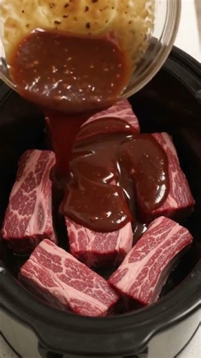 🍖 Easy Slow Cooker BBQ Beef Short Ribs #ofwvlogs #cookingtutorial #easyrecipe #bbqshortribs