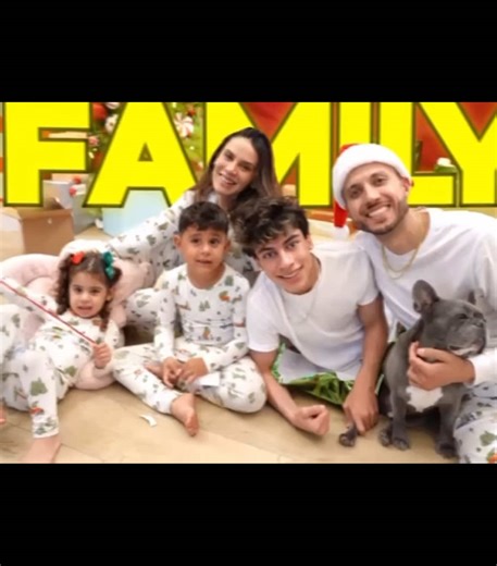 King Ferran's Dream Christmas Present Opening