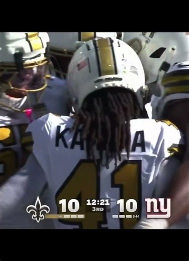 Week 6 part 1/3 of making retro bowl transitions|| #alvinkamara #nfl #retrobowl #edit #saints