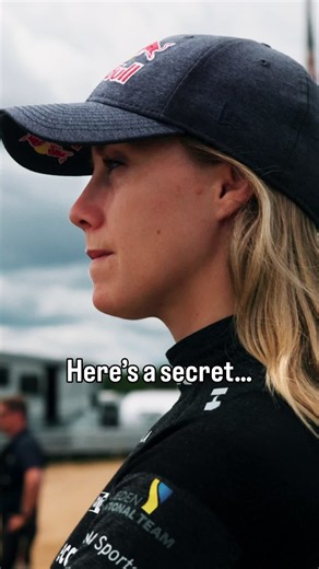 She’s back for more action 😎 RallyX Global Final, let’s go!! #motorsport #rallycross