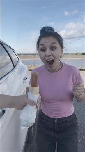 She was going to eat hot dog alone 😂