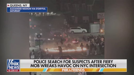 🚨 TOTAL CHAOS in Queens this weekend, over 100 cars turned a busy Elliott Ave intersection into a war zone.Drag racing, dangerous stunts, donuts, and fires everywhere. One clown even waved a Palestinian flag while hanging out of a car doing circles.Cops showed up in ONE MINUTE, only to have two thugs jump on an NYPD cruiser, smash the windshield, and flee in a black Nissan.Zero arrests so far. NYPD now hunting 8 suspects + 4 reckless vehicles.Former NYPD chief: This lawlessness is 100% on local