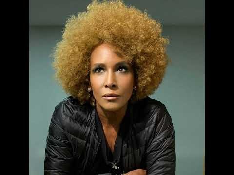 Renee Cox
