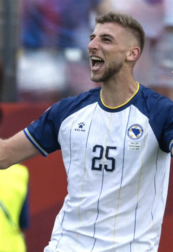 Jovo Lukic scored his first international goal against Canada! 👏 #FIFAWorldCup