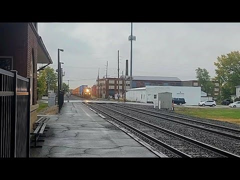🔴 LIVE Railcam USA | Watch Trains Pass | Horns, Speed & Power