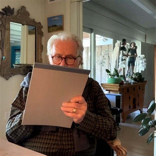 The Martin Sheen Podcast on X: "A little behind-the-scenes look at life between podcast seasons, with a touch of Notre Dame spirit. 🏈🍀 #TheMartinSheenPodcast 💙" / X