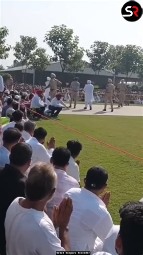 ਇੱਕ ਘੜੀ ਨਾ ਮਿਲਤੇ ਤਾਂ ਕਲਯੁਗ ਹੋਤਾ Darshan Babaji Today Video #Radhaswami #Radhasoamiji #rssb #ytshorts
