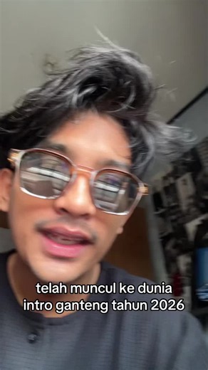 gue dengerin sehari 100x