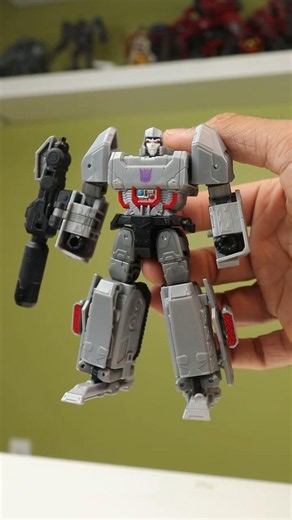 This Cheap Megatron Is Actually Super Good!! #shorts