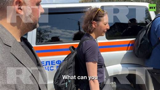 RT’s Igor Kurashenko tries asking France’s RFI journalist some questions after she visited site of Starobelsk WAR CRIME:'I’m not making judgements. We’re just reporting the facts''What are the facts?''I’ve already answered your question'https://t.co/pBLL3RTQ4Q