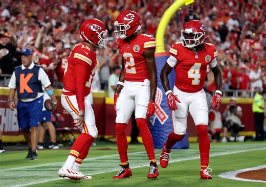 Chiefs won't have key WR until around playoff time