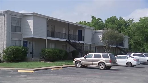 Baytown father arrested, charged with capital murder of his 7-week-old baby, court documents show