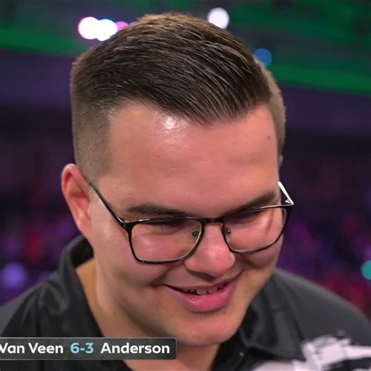 An emotional Gian van Veen reacts to reaching a first World Darts Championship final 🗣️ 👏 | Sky Sports