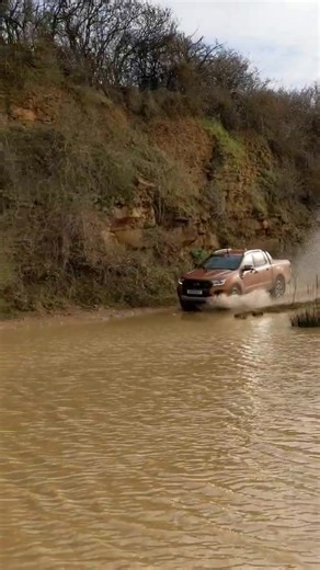 Off-Road Pickup Truck Comparison: VW Amarok vs Ford Ranger vs Toyota Hilux