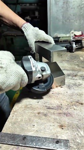 Building Custom LED Signs Step By Step Production Tips For Signage Pros