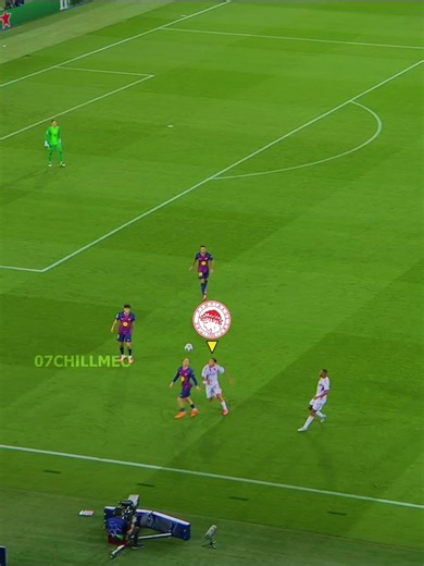12th Player of Barcelona — Fan Impact & Referee Moments