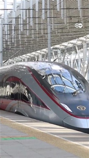 चीन: 350km/h की रफ्तार वाली नई रेल [China Opens New High Speed Rail Line]