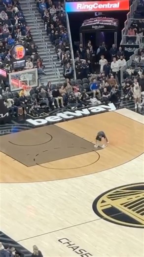 Now this is skill! 👏 (Via joybagnol/IG) | NBA